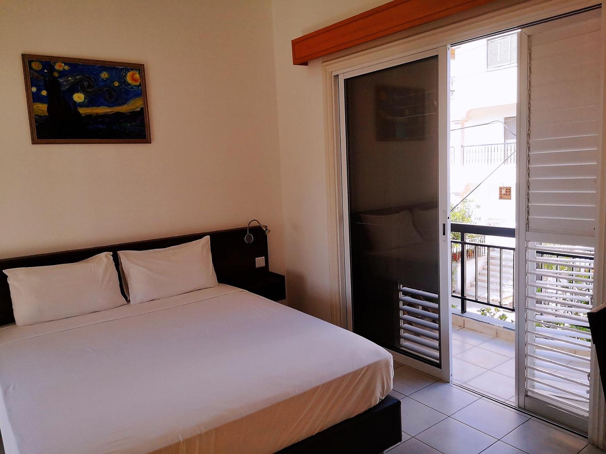 St Elena Boutique Residence Larnaca Zewnętrze zdjęcie
